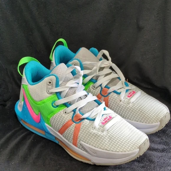 Nike Lebron Witness 7 Grey fog Multi Sneakers Men's sz 10 - Picture 1 of 6